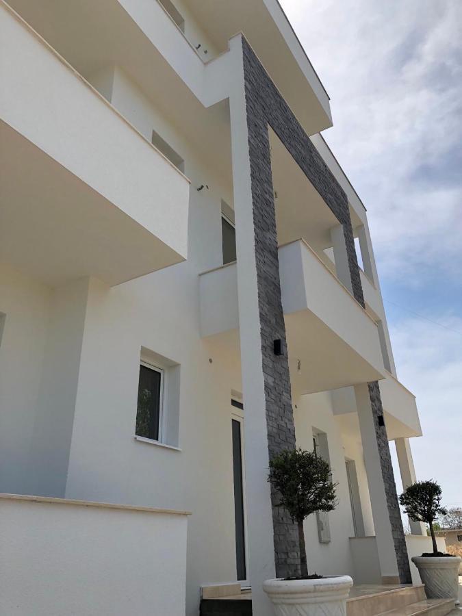 Apartments Kupi Ul Rudaj 41 Улцин Екстериор снимка