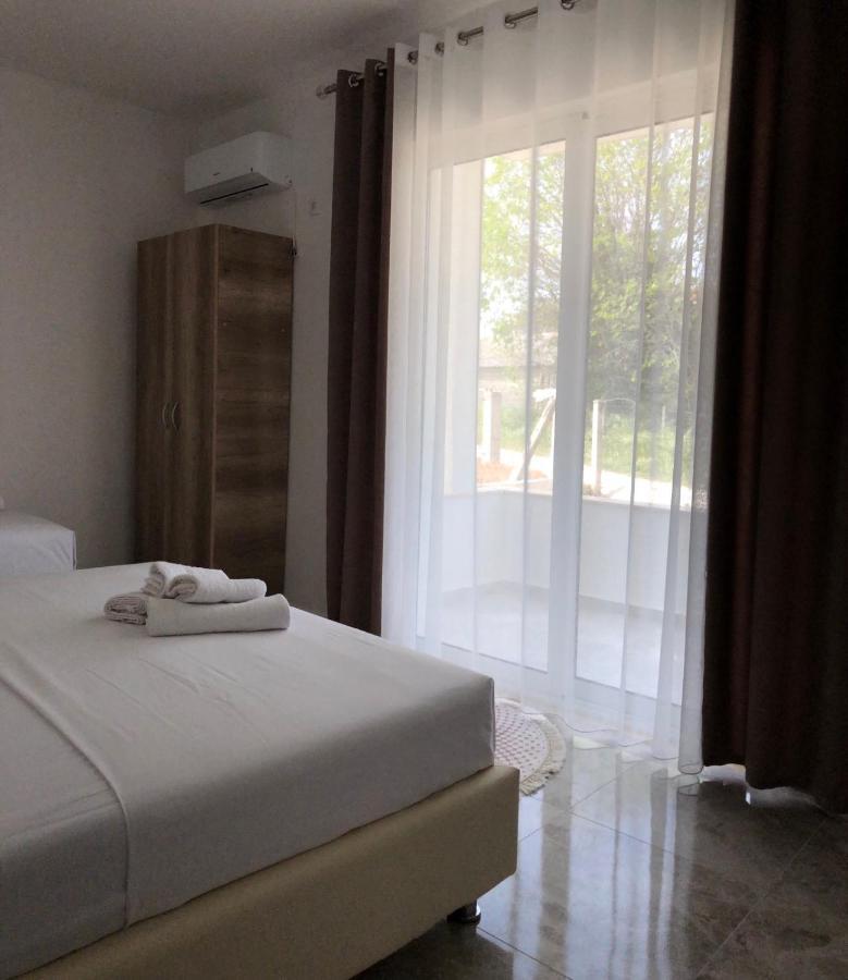 Apartments Kupi Ul Rudaj 41 Улцин Екстериор снимка