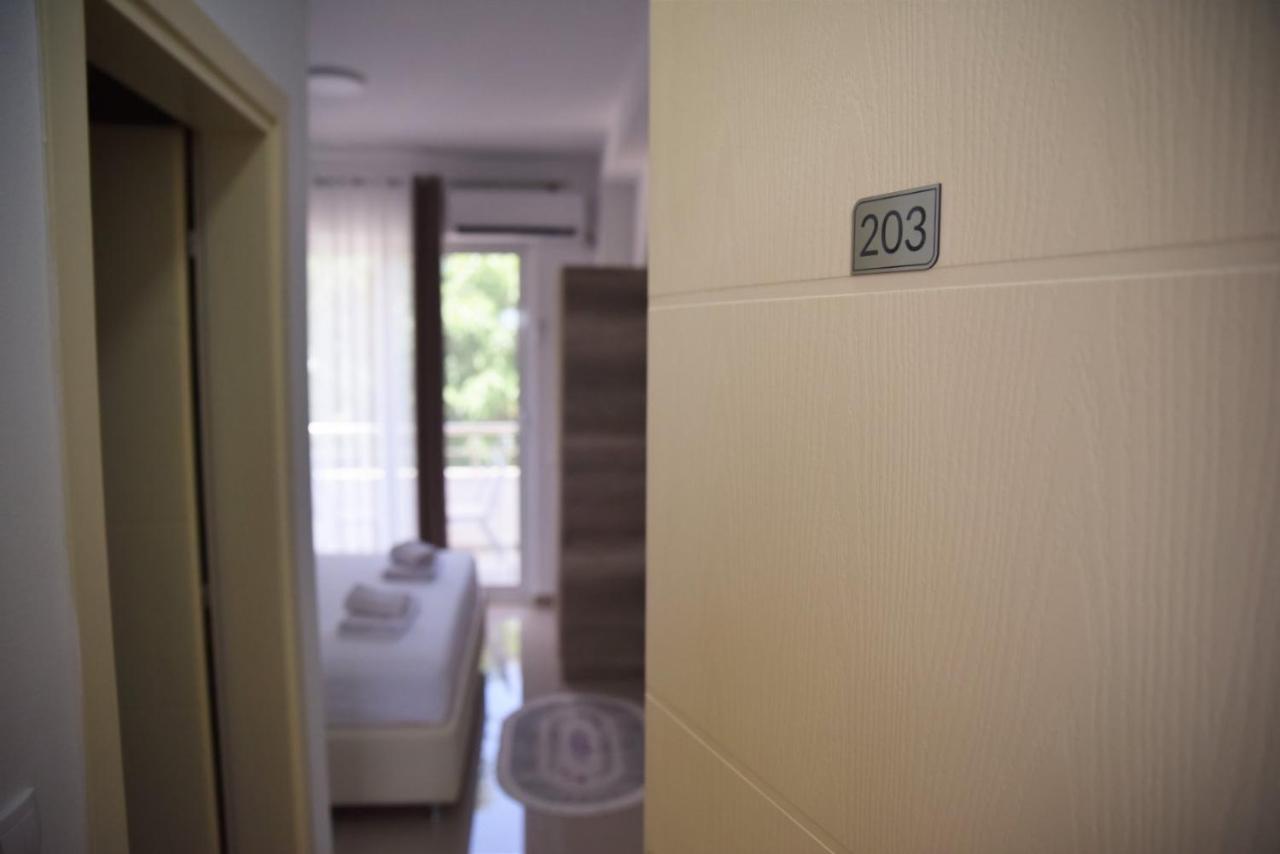 Apartments Kupi Ul Rudaj 41 Улцин Екстериор снимка