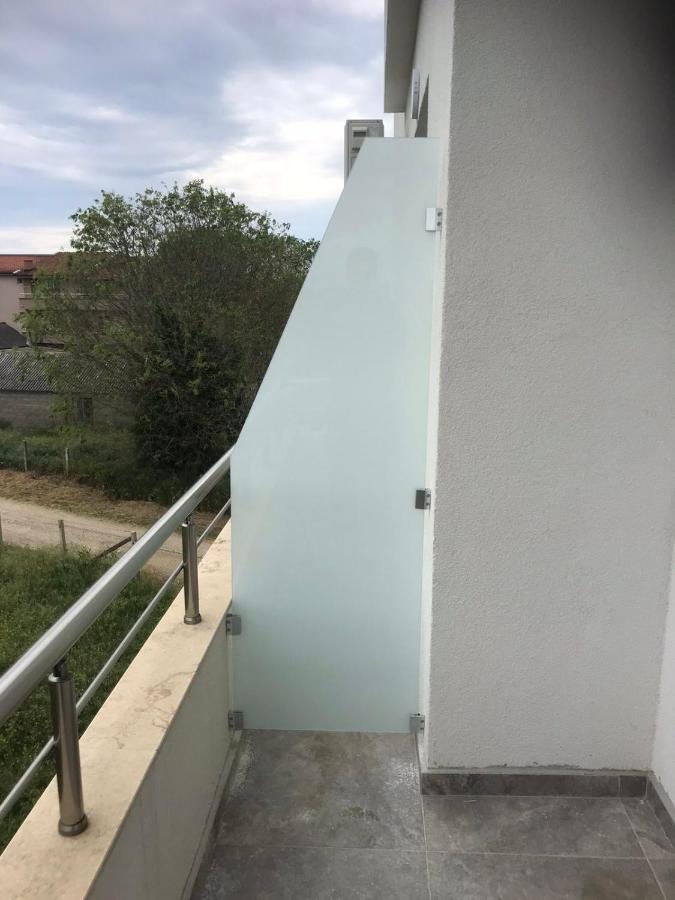 Apartments Kupi Ul Rudaj 41 Улцин Екстериор снимка